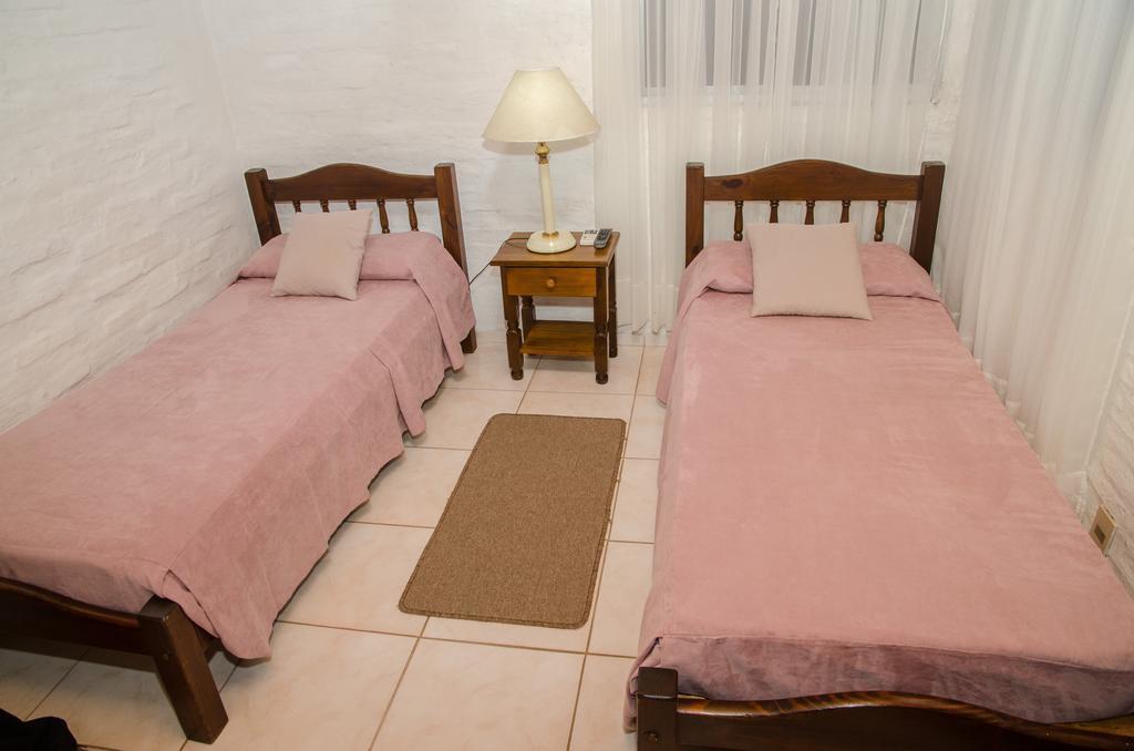 Hotel Del Pasaje Termas del Daymán Oda fotoğraf