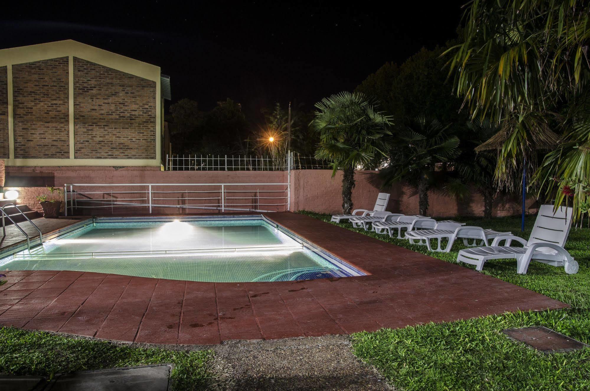 Hotel Del Pasaje Termas del Daymán Dış mekan fotoğraf